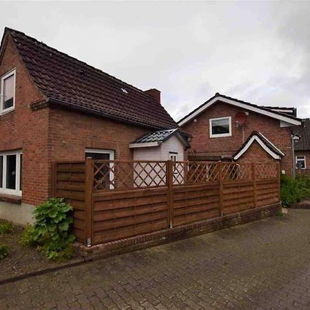 Suesses Apartmenthaeuschen In Burg Burg  외부 사진