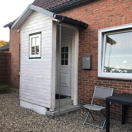 Suesses Apartmenthaeuschen In Burg Burg  외부 사진