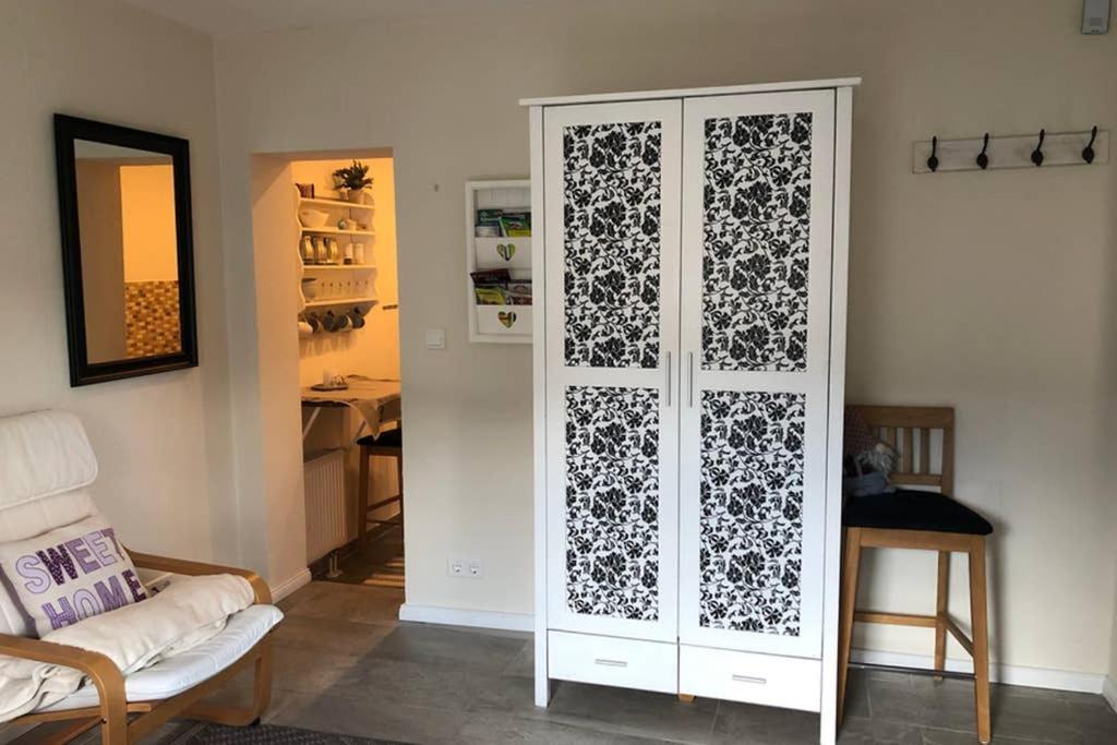 Suesses Apartmenthaeuschen In Burg Burg  외부 사진